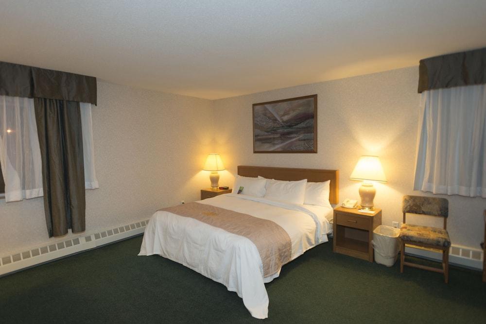 Coast Fort St John Hotel Fort St. John Экстерьер фото