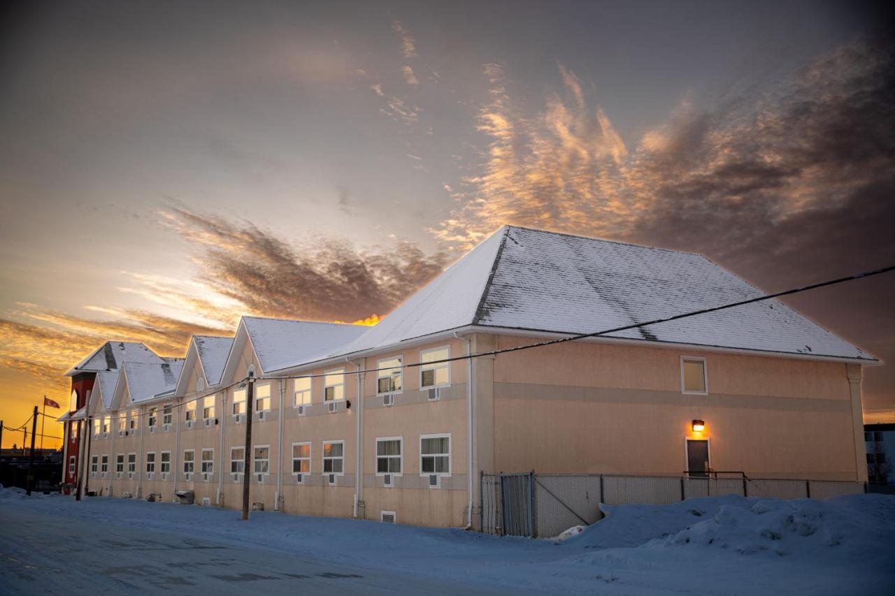 Coast Fort St John Hotel Fort St. John Экстерьер фото
