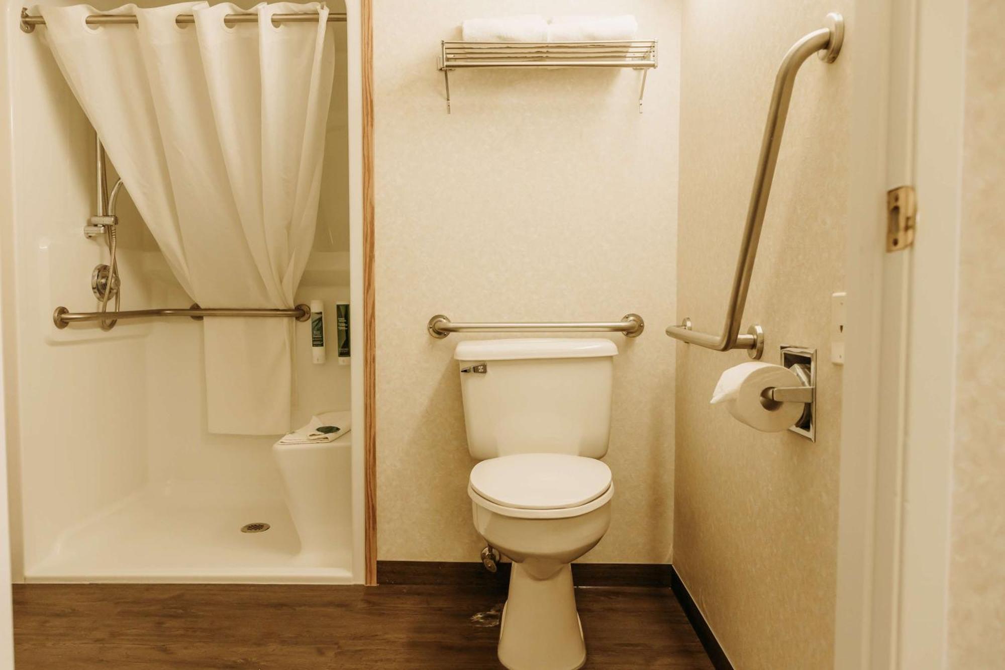 Coast Fort St John Hotel Fort St. John Экстерьер фото