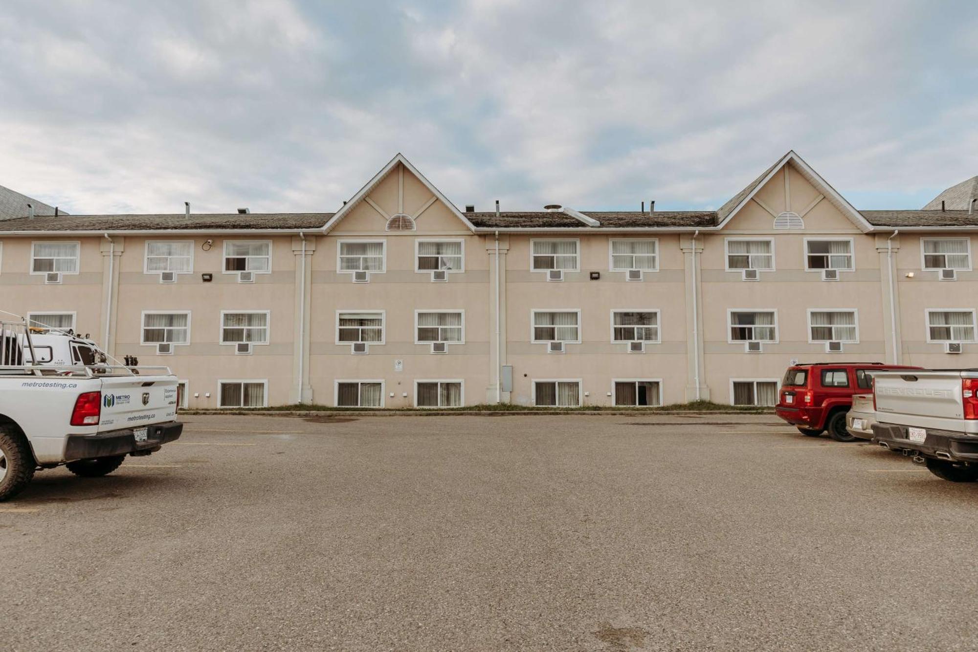 Coast Fort St John Hotel Fort St. John Экстерьер фото